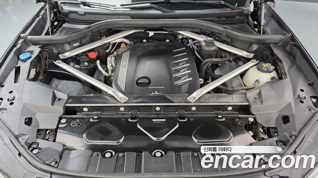 BMW X6 2022 — photo 6