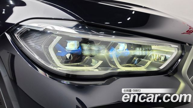 BMW X6 2022 — photo 8
