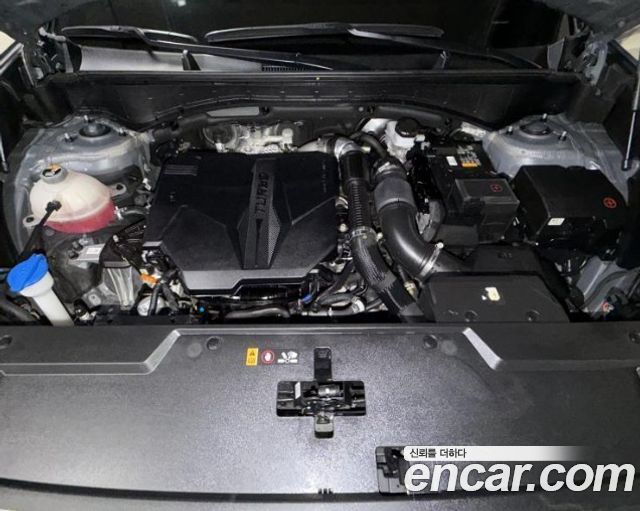 Hyundai Santafe 2024 — photo 7