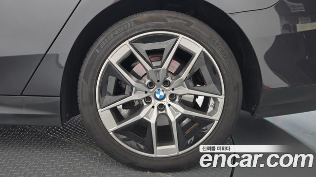 BMW 5-Series 2024 — photo 7