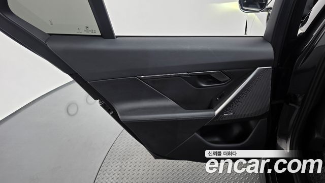 BMW 5-Series 2024 — photo 15