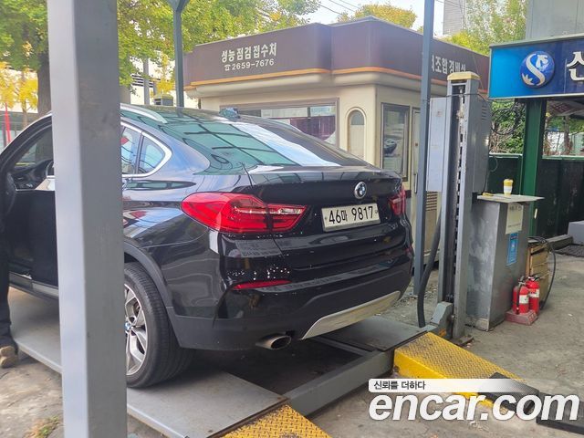 BMW X4 2016 — photo 2