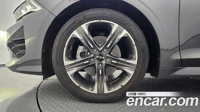 Kia K5 2022 — photo 5