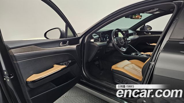 Kia K5 2022 — photo 13