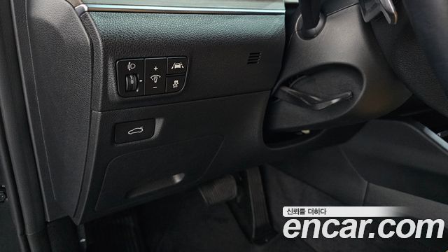 Kia K5 2022 — photo 25