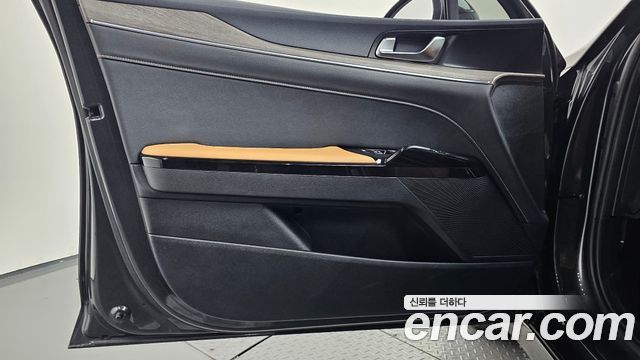 Kia K5 2022 — photo 14