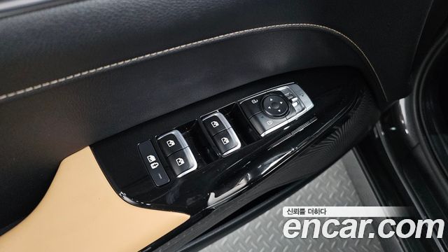 Kia K5 2022 — photo 27
