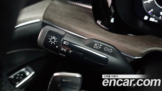 Kia K5 2022 — photo 29