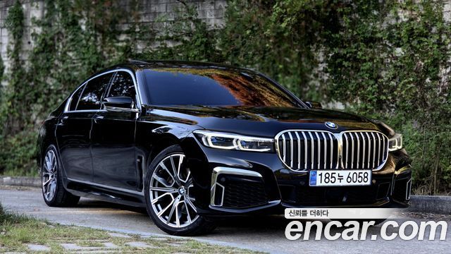 BMW 7-Series 2021 — photo 6