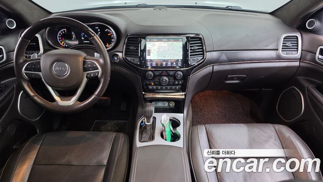 Jeep Cherokee 2019 — photo 7