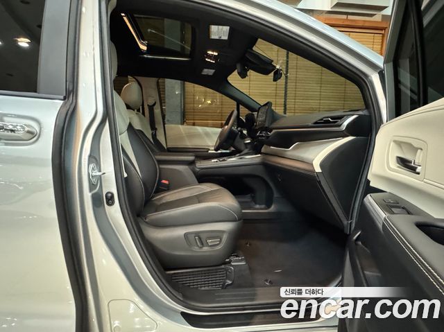 Toyota Sienna 2025 — photo 19