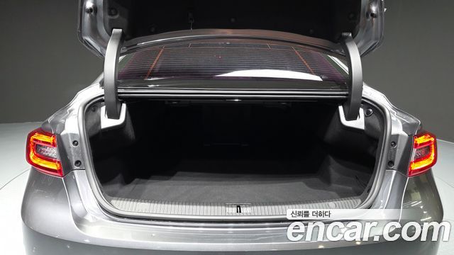 Renault Korea SM6 2016 — photo 26