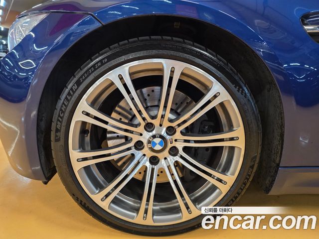 BMW M3 2013 — photo 16