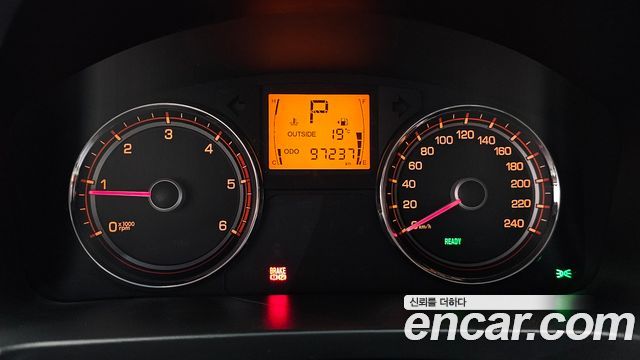 KG Mobility KORANDO 2018 — photo 11