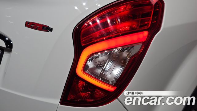 KG Mobility KORANDO 2018 — photo 9