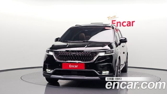 Kia Canival 2021 — photo 3