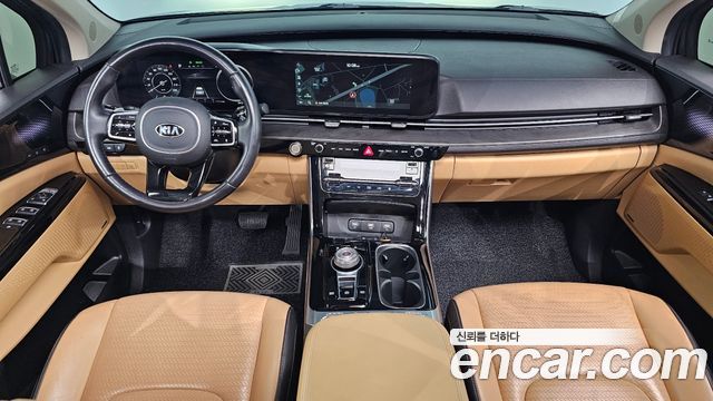 Kia Canival 2021 — photo 10