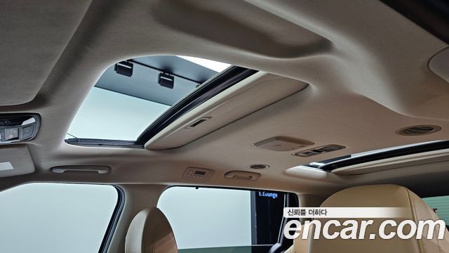 Kia Canival 2021 — photo 30