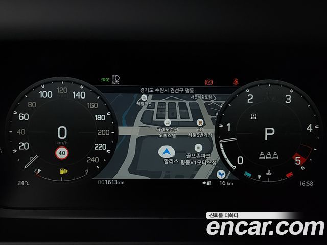Land Rover Defender 2026 — photo 8