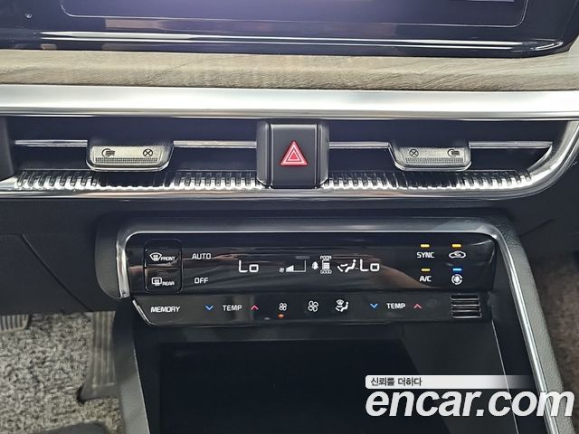Kia K5 2022 — photo 12
