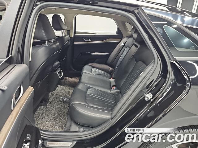 Kia K5 2022 — photo 19