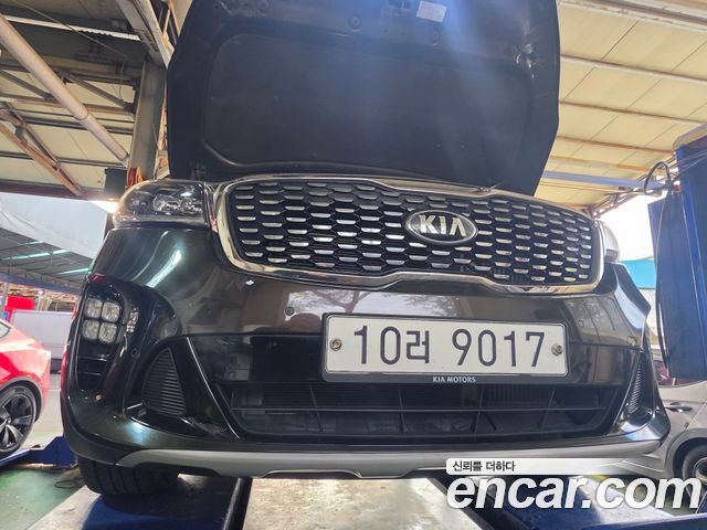 Kia Sorento 2018 — photo 1
