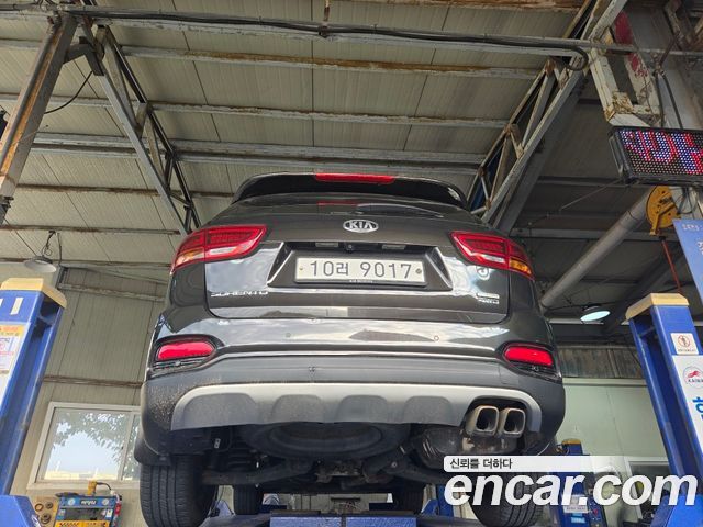 Kia Sorento 2018 — photo 2