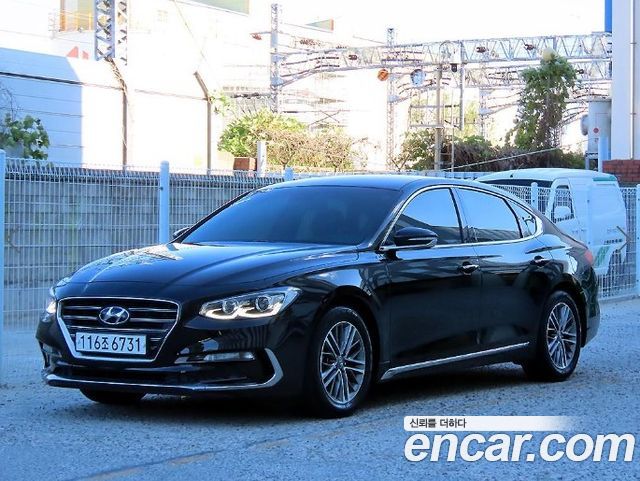 Hyundai Grandeur 2018 — photo 1