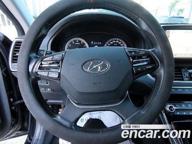 Hyundai Grandeur 2018 — photo 8