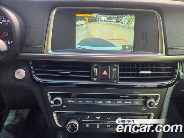 Kia K5 2017 — photo 13