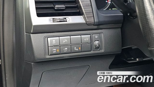 KG Mobility Rexton 2019 — photo 21