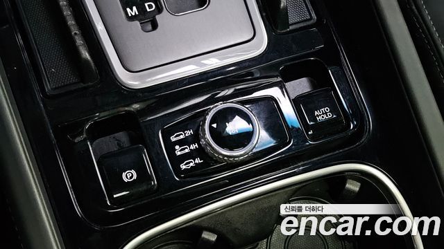 KG Mobility Rexton 2019 — photo 28