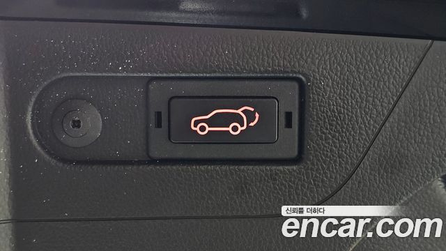 KG Mobility Rexton 2019 — photo 33