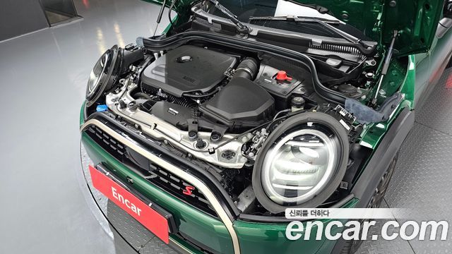 Mini Cooper 2025 — photo 6