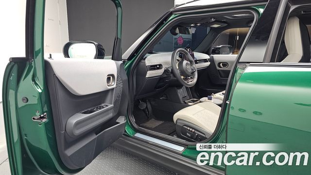 Mini Cooper 2025 — photo 13