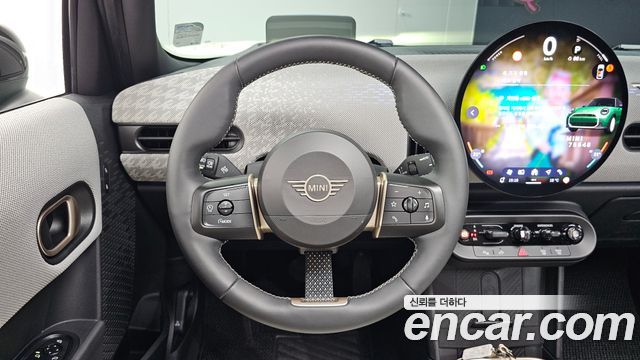 Mini Cooper 2025 — photo 19