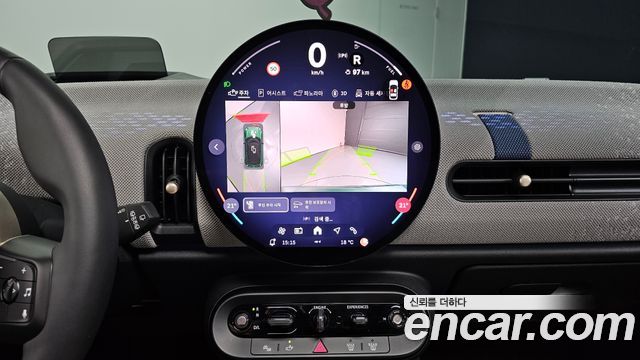 Mini Cooper 2025 — photo 21