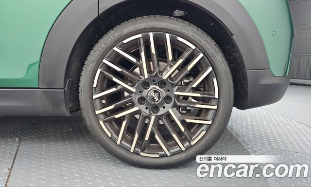 Mini Cooper 2025 — photo 7
