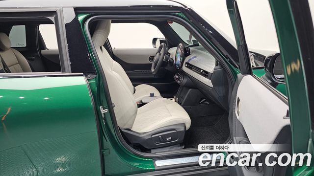Mini Cooper 2025 — photo 16