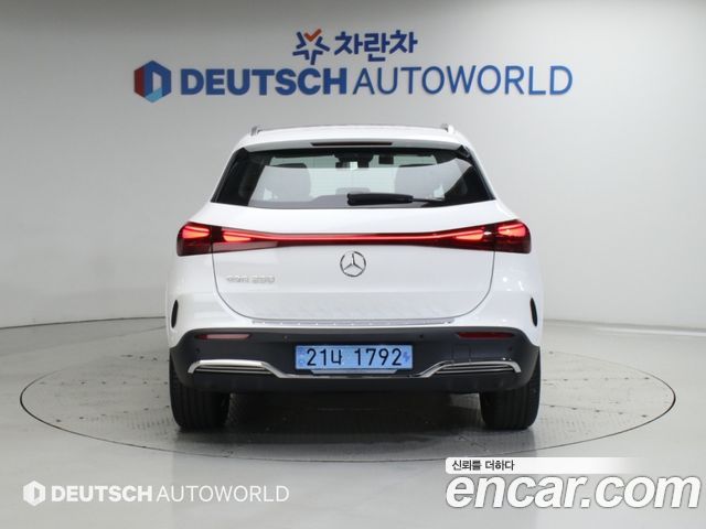 Mercedes-Benz EQA 2026 — photo 4
