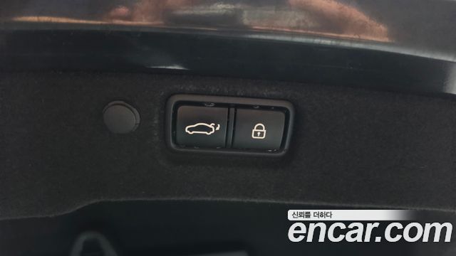 Kia K7 2020 — photo 23