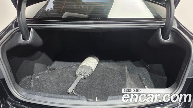 Kia K7 2020 — photo 24