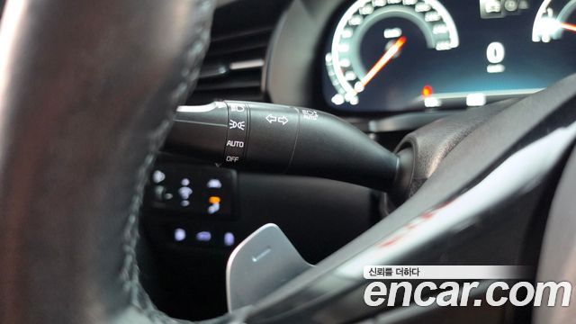 Kia K7 2020 — photo 30