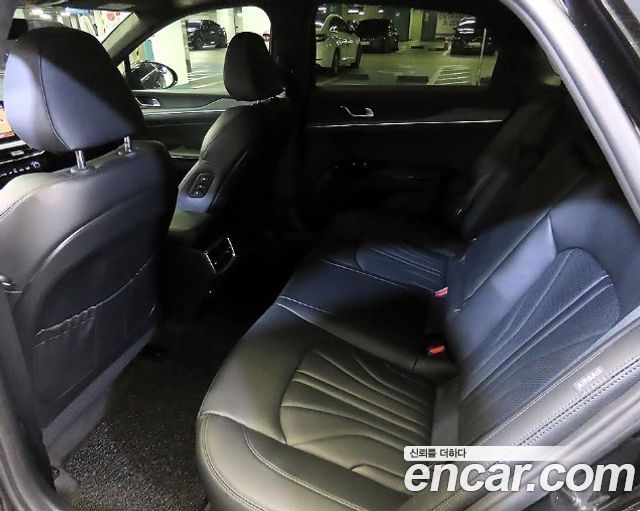 Kia K5 2024 — photo 12