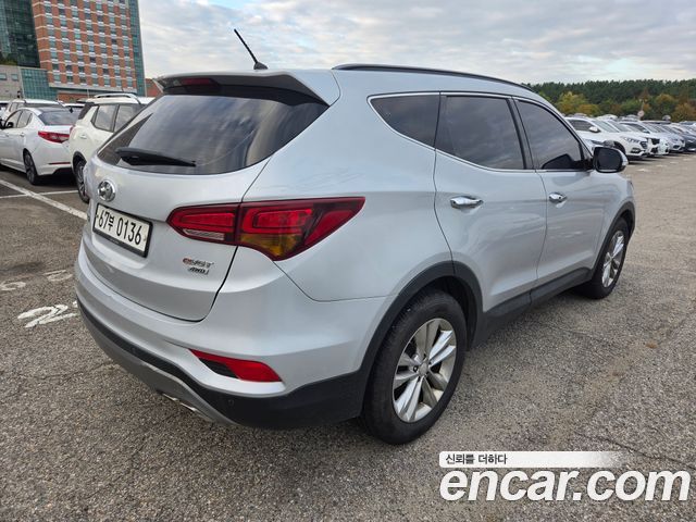 Hyundai Santafe 2017 — photo 5