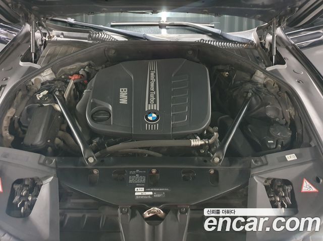 BMW 7-Series 2013 — photo 6