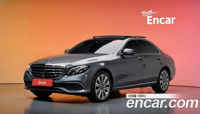 Mercedes-Benz E-Class 2018 — photo 1