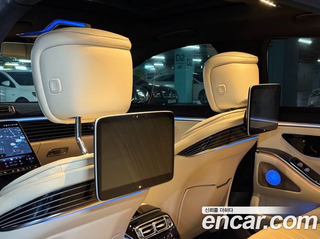 Mercedes-Benz S-Class 2021 — photo 16