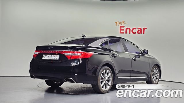 Hyundai Grandeur 2015 — photo 2
