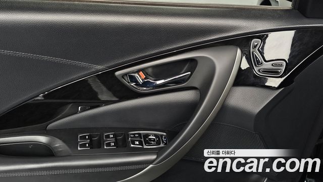 Hyundai Grandeur 2015 — photo 12